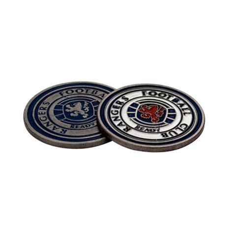 chelsea fc soft enamel ball marker  magnetic to hat clips and divot markers Its about 25mm round and is magnetic to hat clips and divot markers Metal ceramic good quality Condition is New
